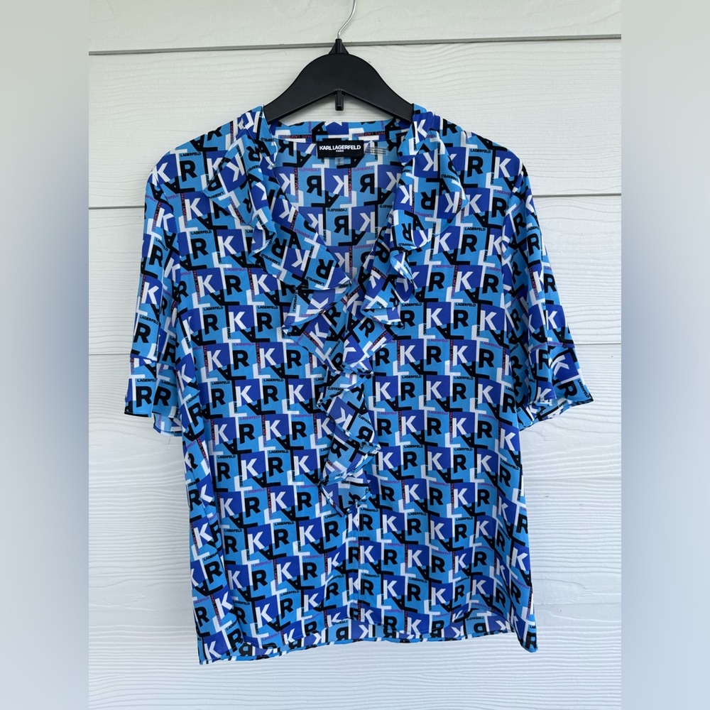 Karl Lagerfeld Women's Blue Ruffle Logo Short Sleeve Vneck Blouse Size M NWT